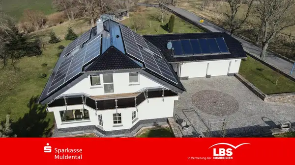 5 rooms House in Leipzig, Germany No. 132780