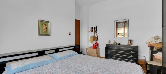 Apartamento de 2 divisões em Corsico, Italy N.º 9790 15