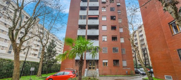 Apartamento de 2 divisões em Corsico, Italy N.º 9790 22