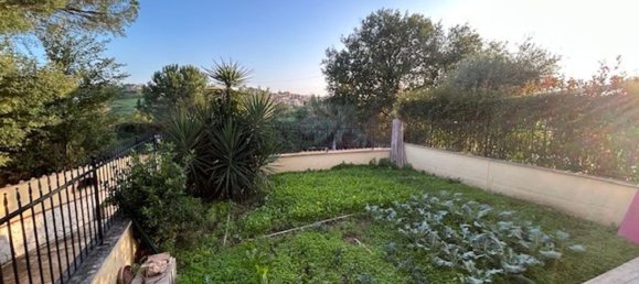 4-Zimmer Haus in Guidonia Montecelio, Italy, Nr. 158041 16