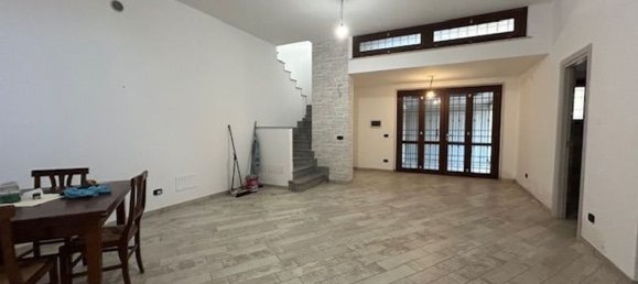 4-Zimmer Haus in Guidonia Montecelio, Italy, Nr. 158041 11