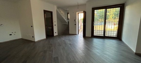 4-Zimmer Haus in Guidonia Montecelio, Italy, Nr. 158041 3