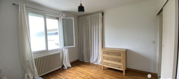 Casa de 3 dormitorios en Saint-Herblain, France No. 331101 5