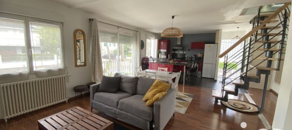 Casa de 3 dormitorios en Saint-Herblain, France No. 331101 3