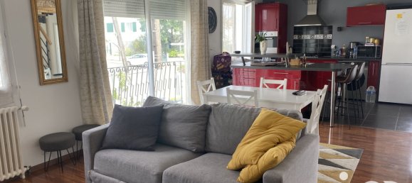 Casa de 3 dormitorios en Saint-Herblain, France No. 331101 2