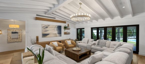 7 dormitorios villa en venta en Miami, Miami-Dade, Florida, USA № 615050 26