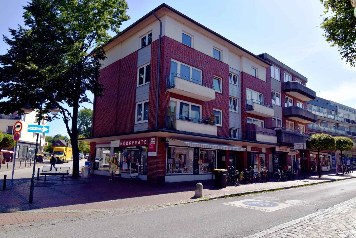 Edificio de 7 habitaciónes en Pinneberg, Germany No. 314411