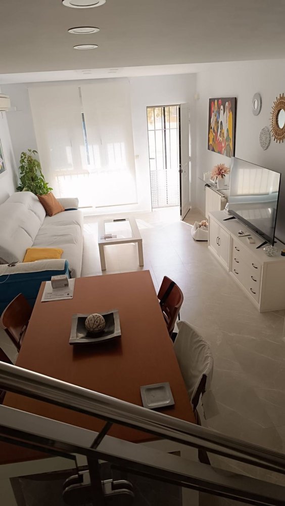 4 bedrooms House in Pucol, Spain No. 237570