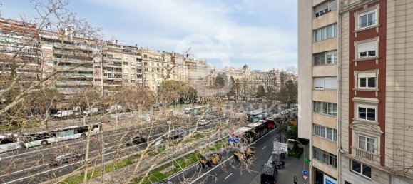 4 Schlafzimmer Wohnung in Barcelona, Spain, Nr. 84361 8