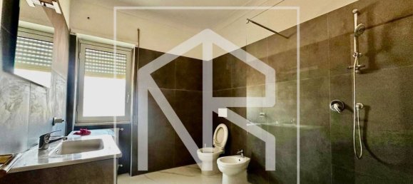 2 bedrooms Apartment in Rome, Italy No. 345256 10