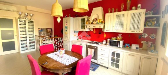 4-Zimmer Villa in Collecchio, Italy, Nr. 13142 8