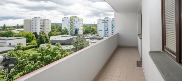 Квартира с 2 комнатами в Кремс ан дер Донау, Австрия № 130557 4