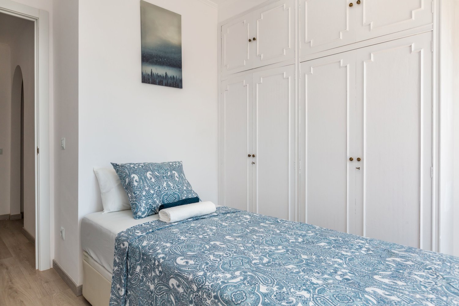 3 bedrooms Apartment in Ciutat Vella, Spain No. 28442