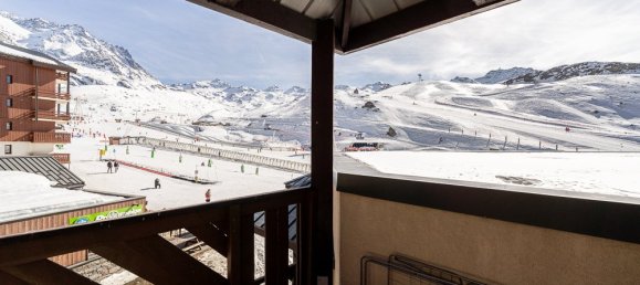 2 bedrooms Apartment in Les Belleville, France No. 488 7