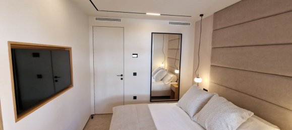 2 chambres Appartement à Marbella, Spain No. 135444 6