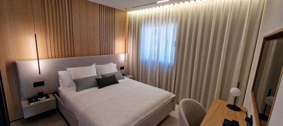 2 chambres Appartement à Marbella, Spain No. 135444 7