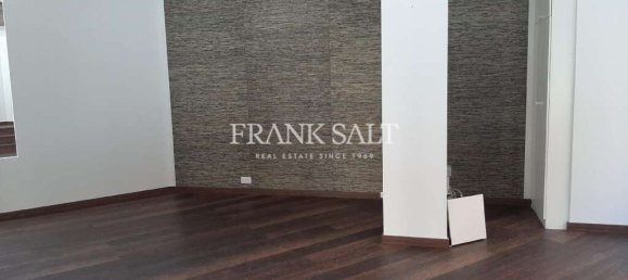  محل تجاري في Sliema, Malta 110متر مربع رقم 11739 9