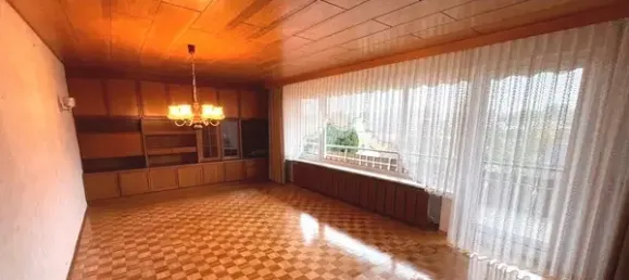 8-salle Maison à Baden-Wurttemberg, Germany No. 97072 3