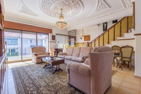 4 غرف نوم منزل في Seixal, Portugal رقم 354857