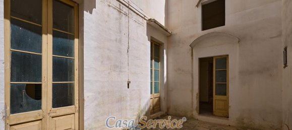 Apartamento de 6 habitaciónes en Casarano, Italy No. 232763 35