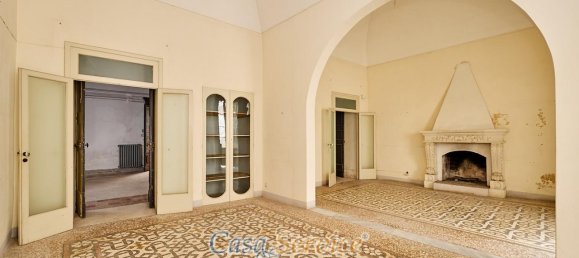 Apartamento de 6 habitaciónes en Casarano, Italy No. 232763 14
