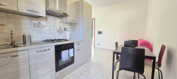 2 bedrooms Apartment in Pomezia, Italy No. 342199 4