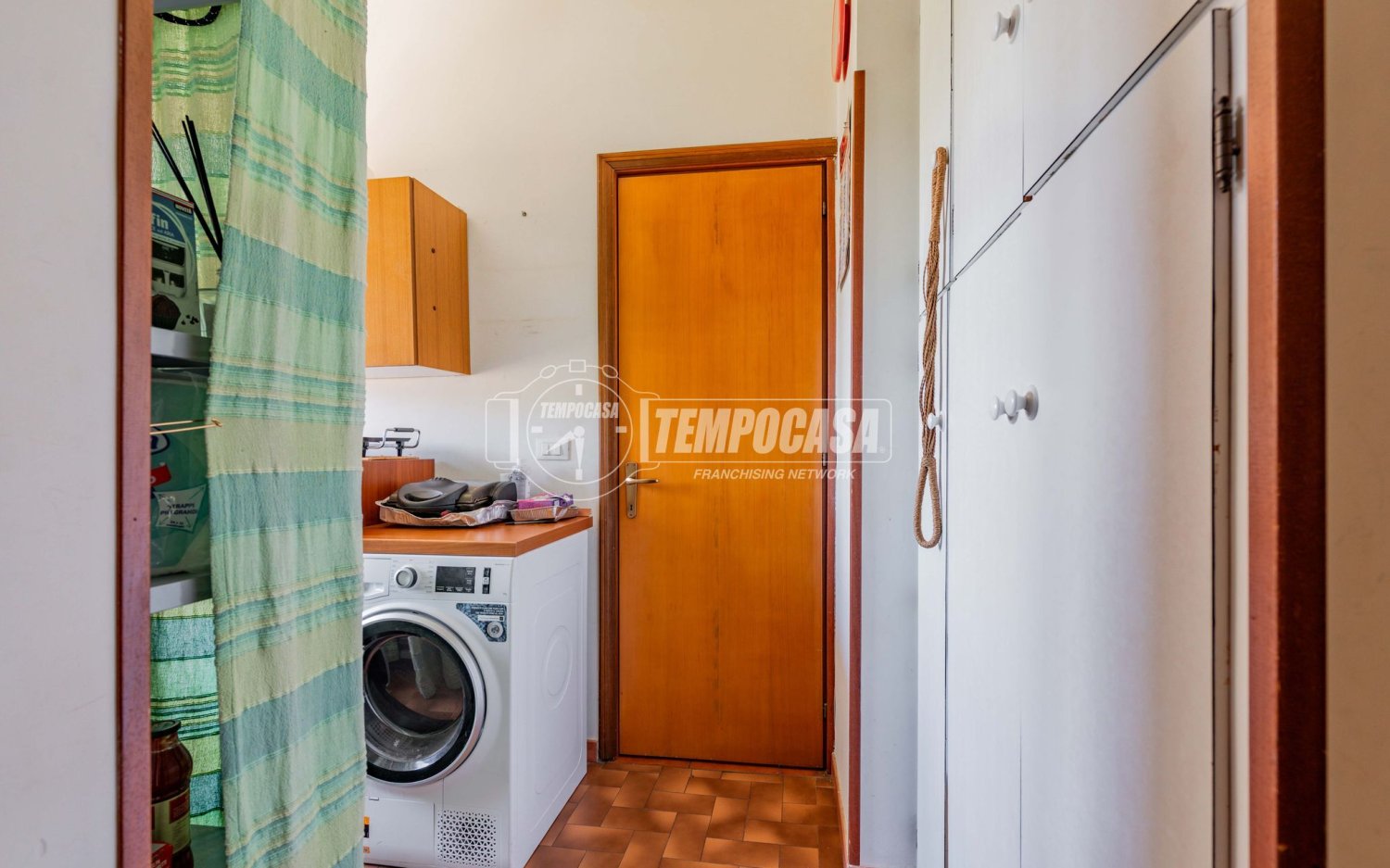 3 rooms Apartment in Bracciano, Italy No. 291092