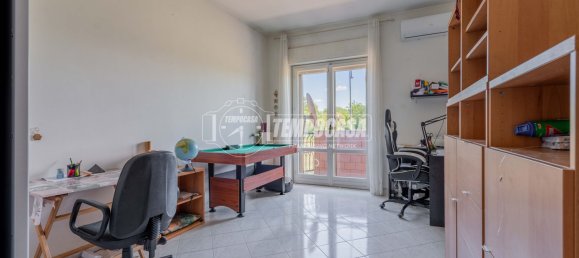 3 rooms Apartment in Bracciano, Italy No. 291092 6
