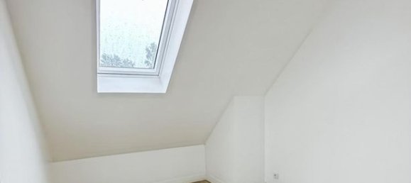 3 bedrooms House in Eure, France No. 300274 6