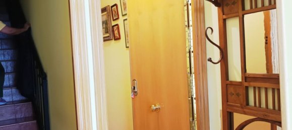 3 bedrooms House in Colmenar Viejo, Spain No. 155059 2