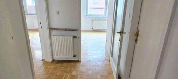 2 rooms Apartment in Gries, Austria No. 154366 4