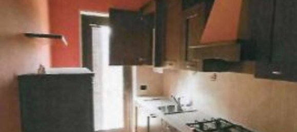 Квартира с 3 комнатами в Феррера ди Варесе, Италия № 179911 2