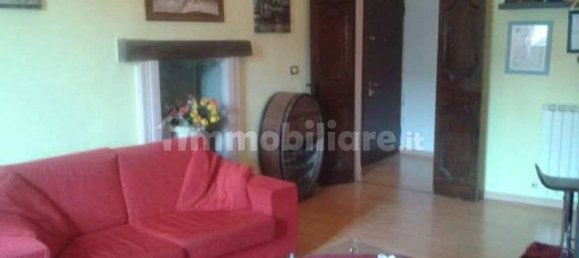 2 Schlafzimmer Penthouse in Fossombrone, Italy, Nr. 344617 2