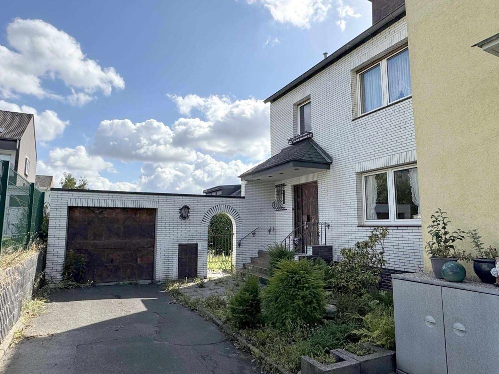 3 bedrooms Townhouse in Dortmund, Germany No. 340473