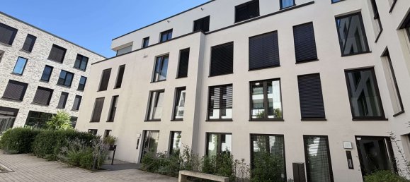 Квартира с 2 спальнями в Ludwigsburg, Германия № 274774 3