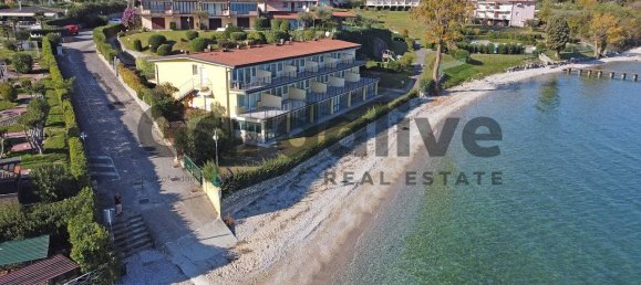 Квартира с 2 спальнями в Манерба дель Гарда, Италия № 158558 23