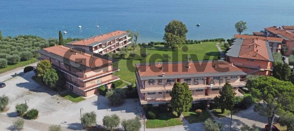 Квартира с 2 спальнями в Манерба дель Гарда, Италия № 158558 17