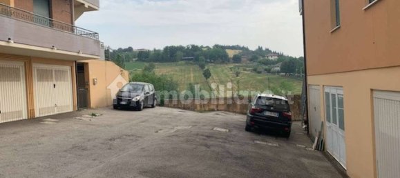 2غرفة مكتب في Montecalvo in Foglia, Italy رقم 77345 5