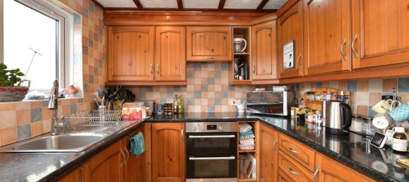 4 غرف نوم منزل في Essex, United Kingdom رقم 3988 12