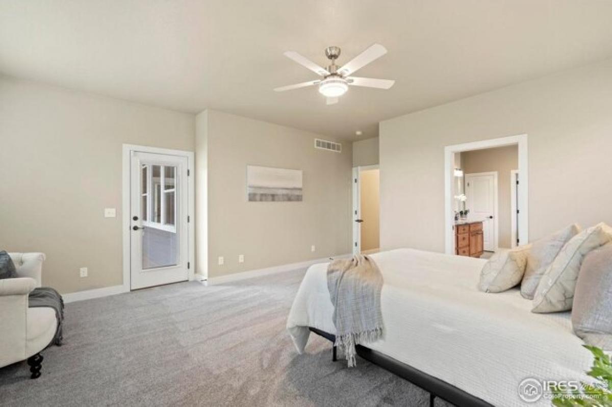 4 bedrooms House in Windsor, USA No. 422816