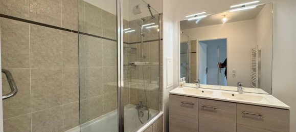 2 غرف نوم شقة في Beauchamp, France رقم 333927 6