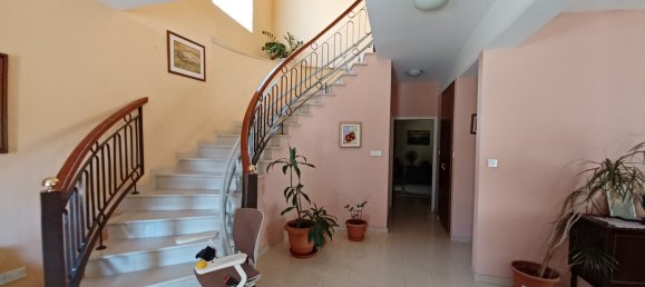 Villa de 4 dormitorios en Limassol, Cyprus No. 591 3