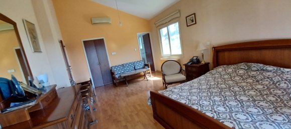 Villa de 4 dormitorios en Limassol, Cyprus No. 591 14