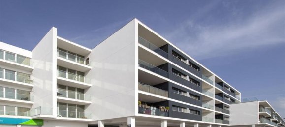 3 bedrooms Apartment in Oeiras, Portugal No. 94436 2