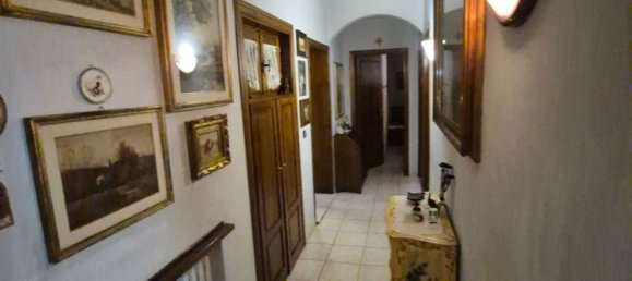 6 bedrooms Apartment in Florence, Italy No. 316796 25
