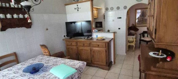 6 bedrooms Apartment in Florence, Italy No. 316796 16