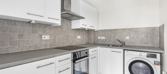 1 bedroom Apartment in Egham, United Kingdom No. 8658 4