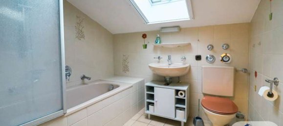 Квартира с 2 спальнями в Розенхайм, Германия № 119352 13