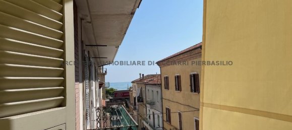 4 rooms Apartment in Cupra Marittima, Italy No. 143480 2