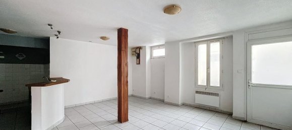 Casa de 3 dormitorios en Montlucon, France No. 272493 2